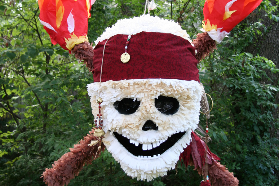 Pirates of the Caribbean - Piñata Boy