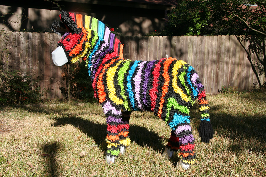 Make a Zebra - Piñata Boy