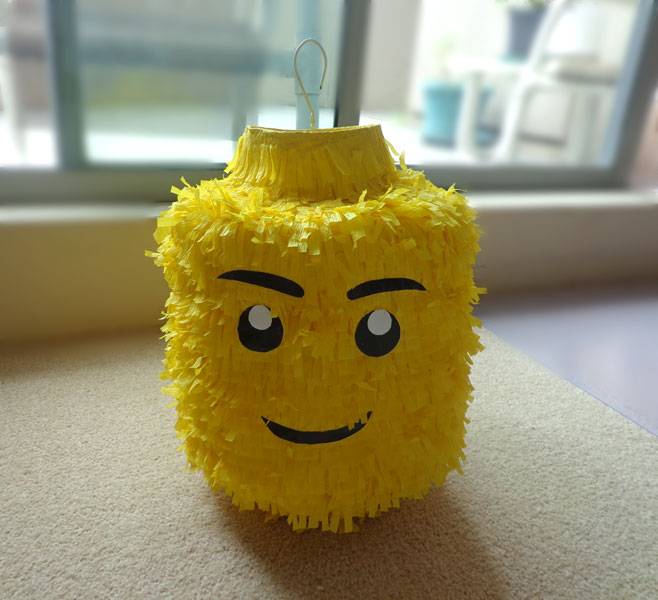 Lego Head - Piñata Boy